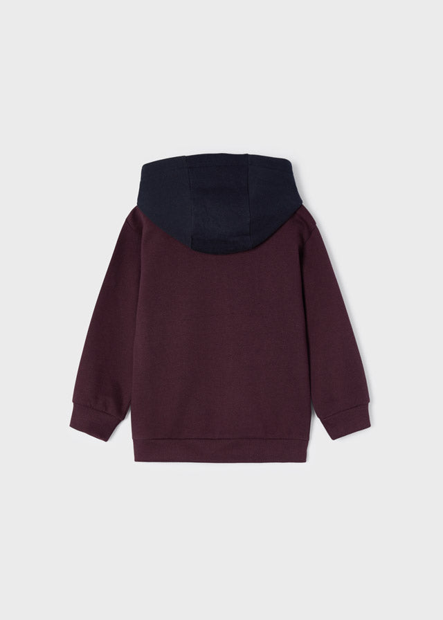 Pullover bordado