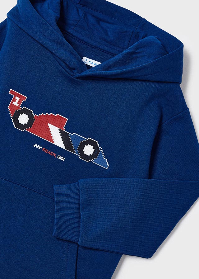 Pullover aplique engomado