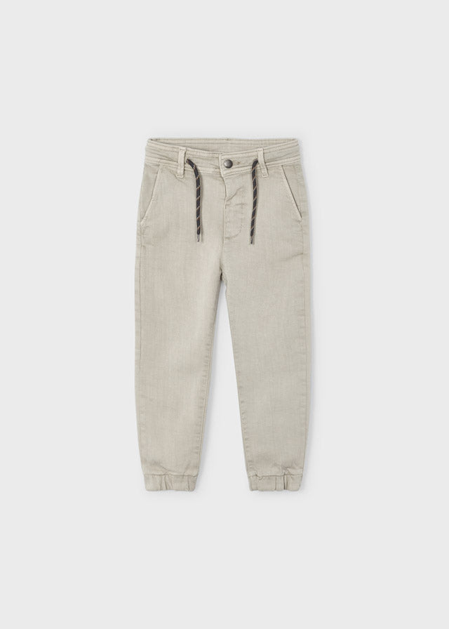 Pantalón skater fit