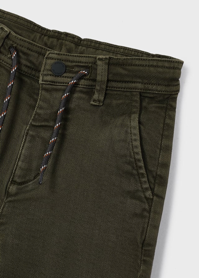 Pantalón skater fit