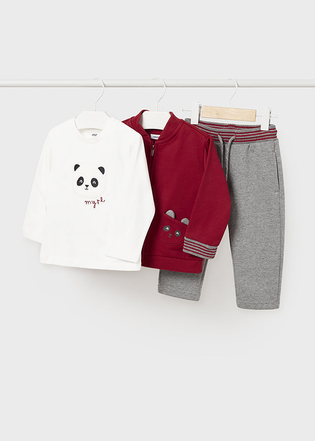 Chandal sin capucha y camiseta