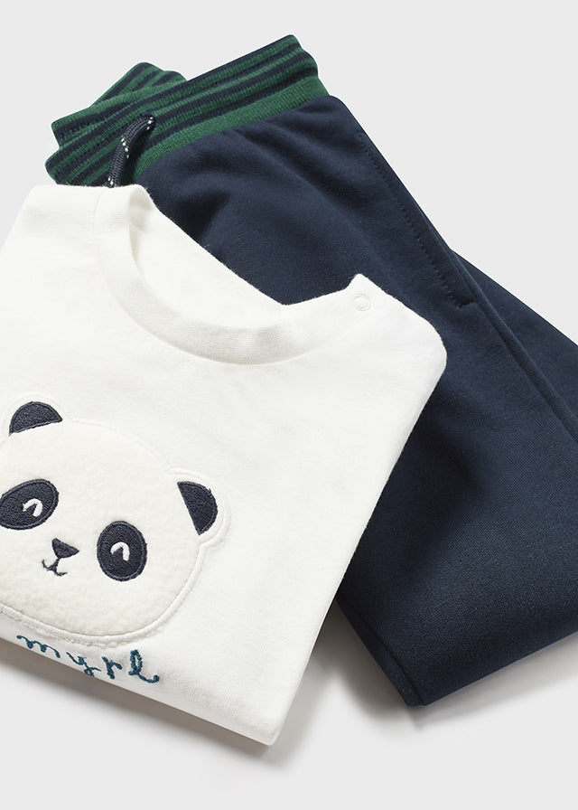 Chandal sin capucha y camiseta