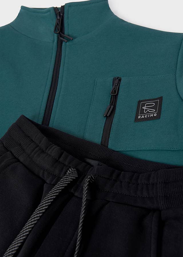 Chandal detalles reflectantes