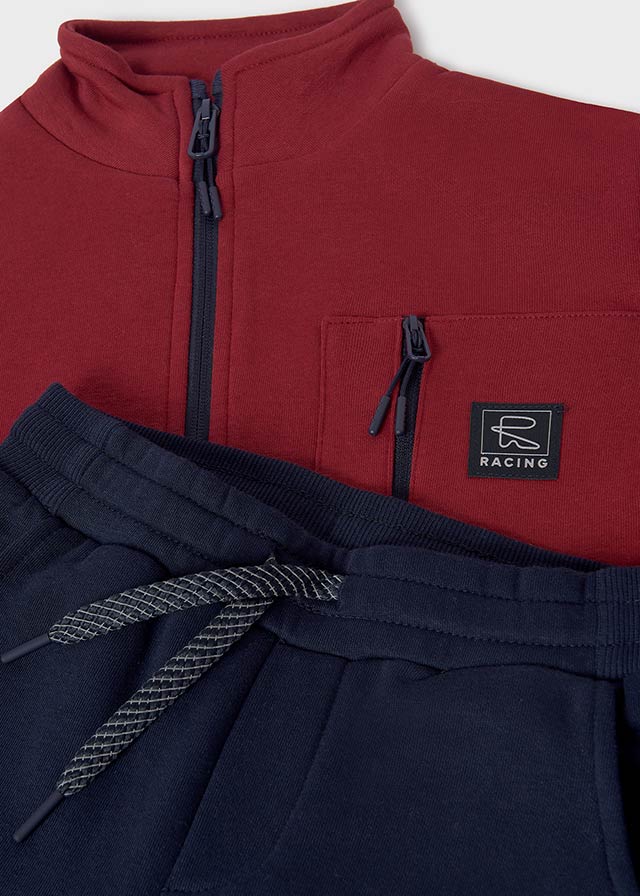 Chandal detalles reflectantes
