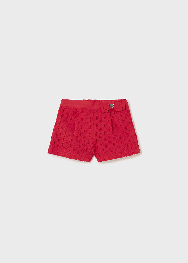 Pantalon corto perforado
