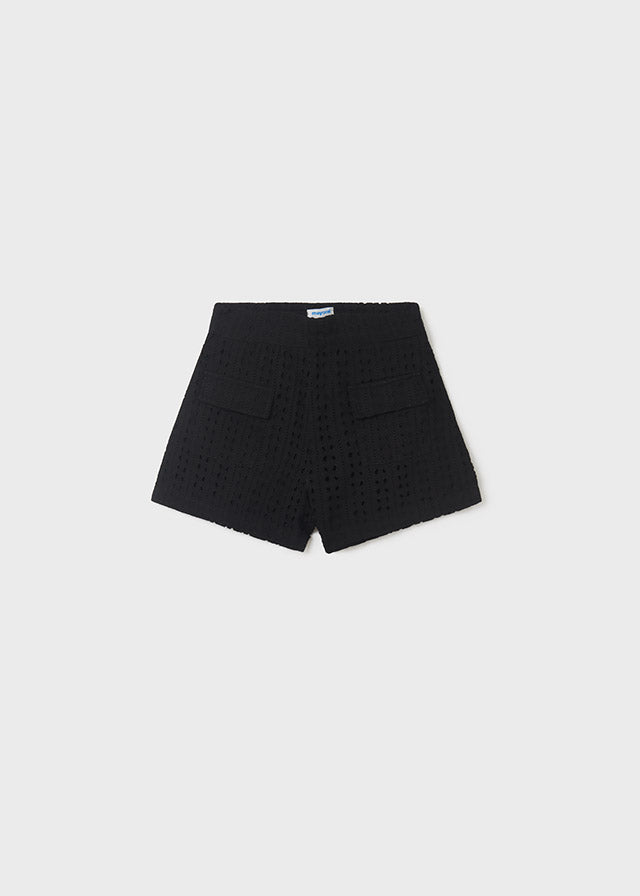 Pantalon corto perforado