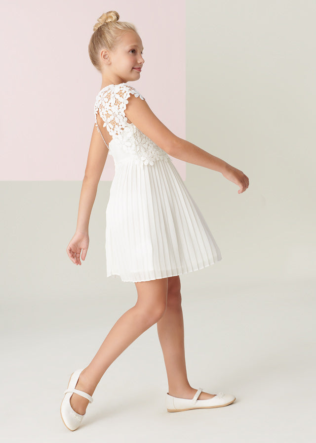 Vestido combinado guipur