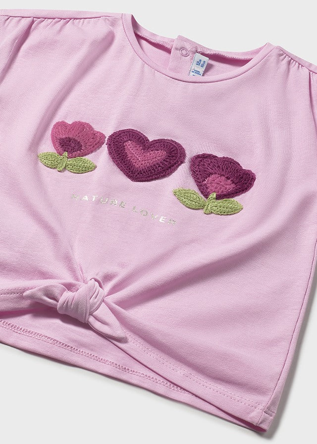 Camiseta m/c apliques crochet