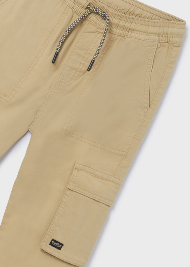 Pantalón cargo