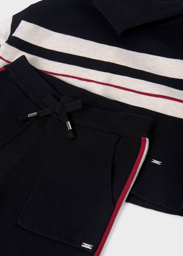 Conj. Pantalon tricot capucha