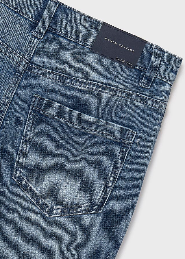 Pant. Tejano slim fit basico