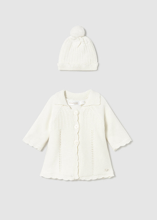 Abrigo y gorro tricot