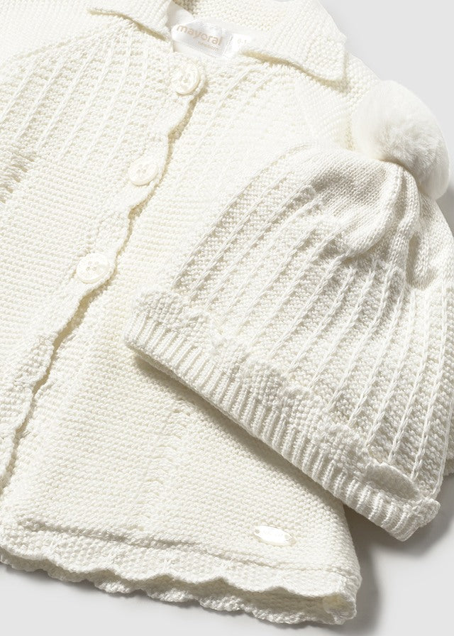 Abrigo y gorro tricot