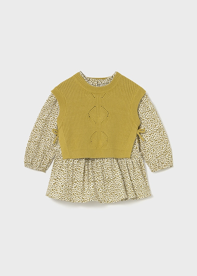 Vestido con chaleco tricot