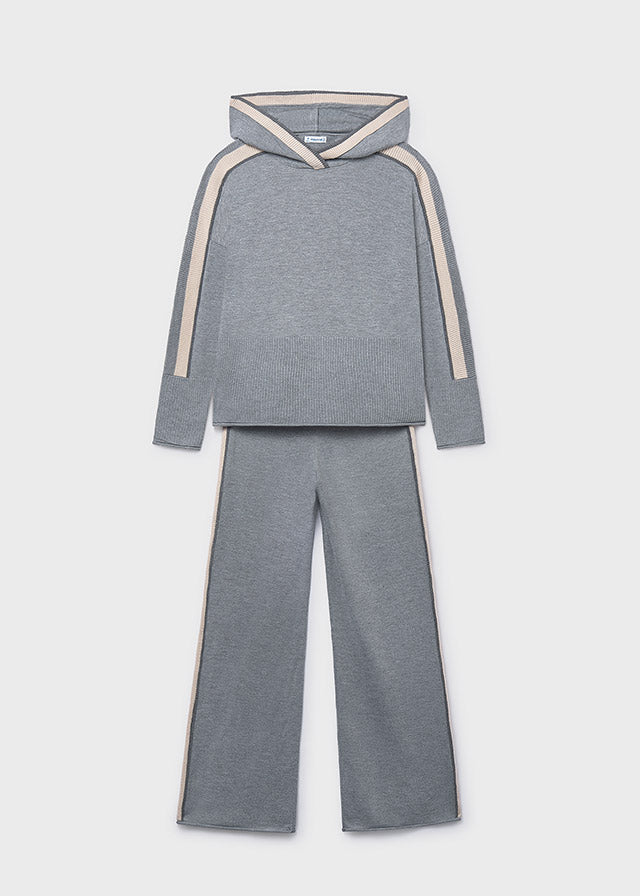 Conj. Pantalon tricot capucha