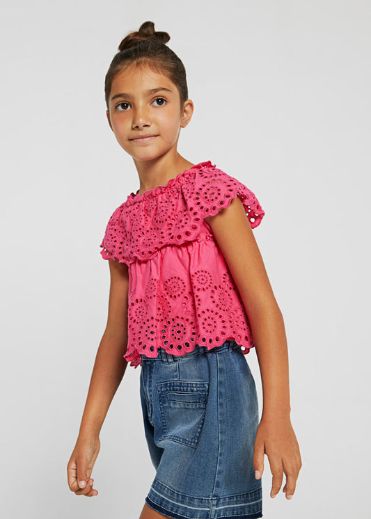 Blusa punto bordado