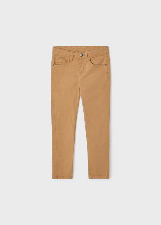Pantalon sarga slim fit basico