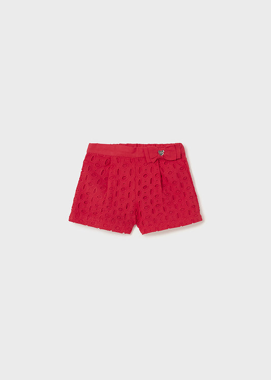 Pantalon corto perforado