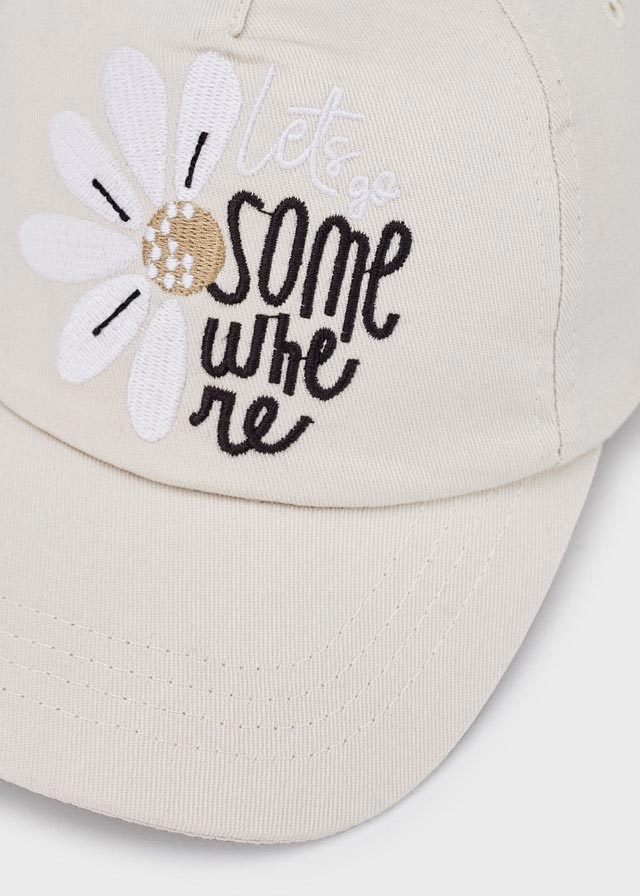 Gorra beige bordado